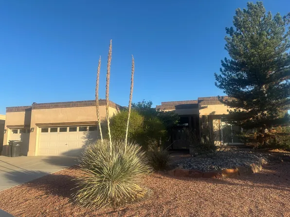 1732 Black River Dr NE, Rio Rancho, NM 87144