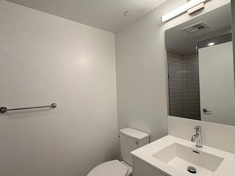 4010 Eglinton Ave W #222 — Photo 8