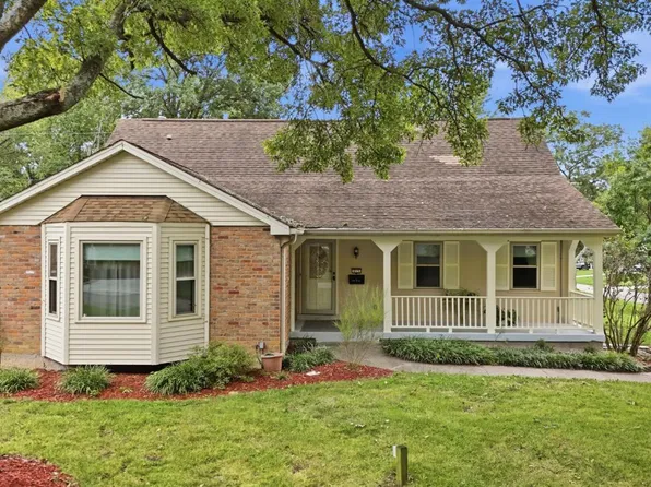 975 Timber Trl, Cincinnati, OH 45224