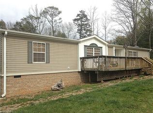 19 R L Cook Valley Rd, Alexander, NC 28701