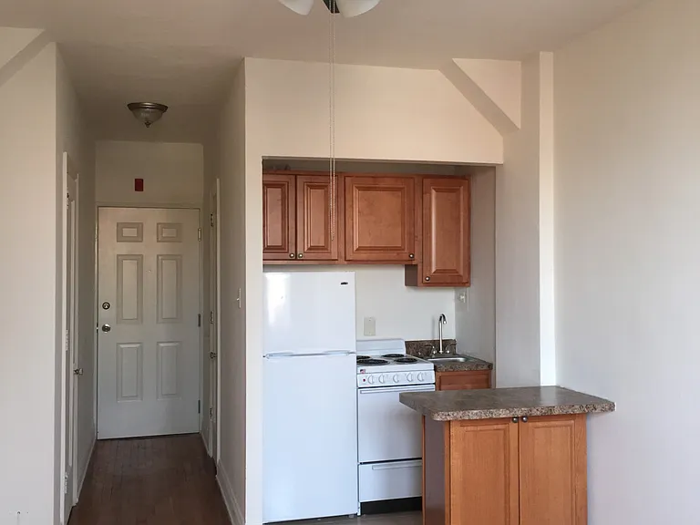 02 FP-271 Sq, ft.