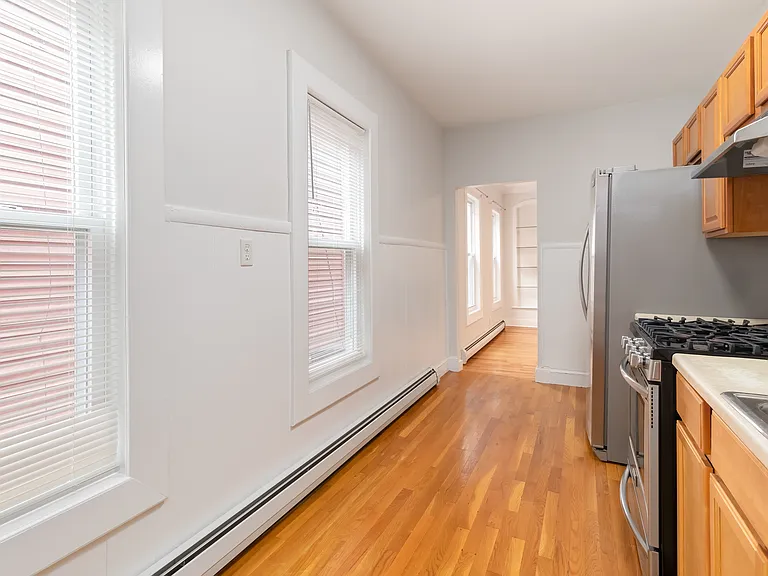 757 Broadway #1 — Photo 5