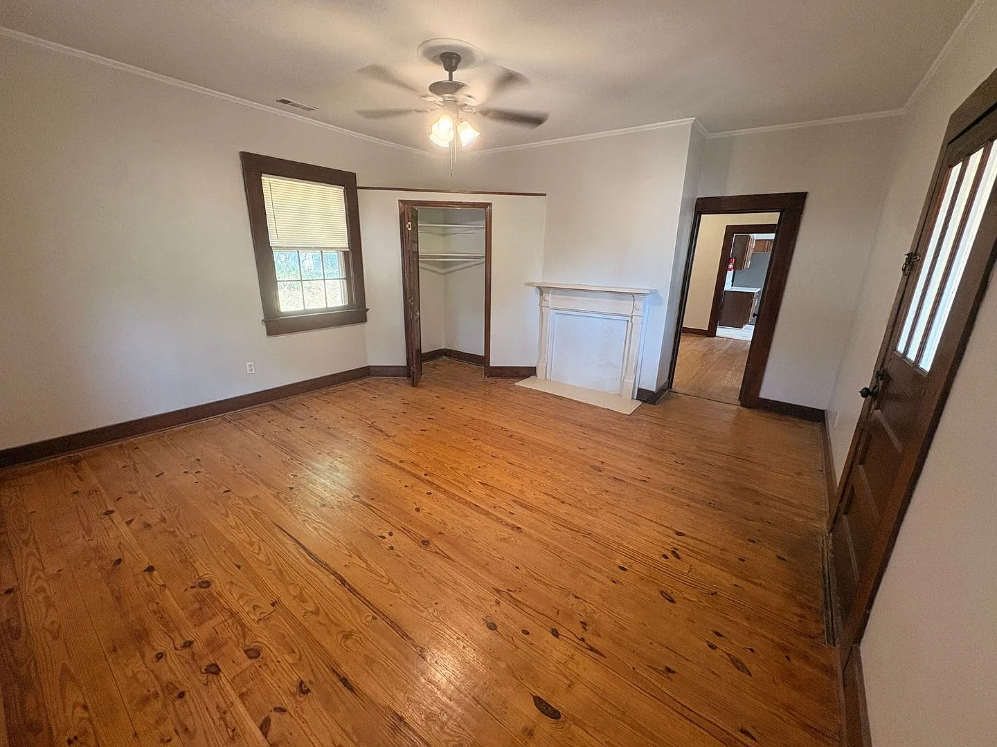 **Fall 2026 Preleasing** 1095 Macon Hwy| 2 Bed 1 Bath — Photo 2