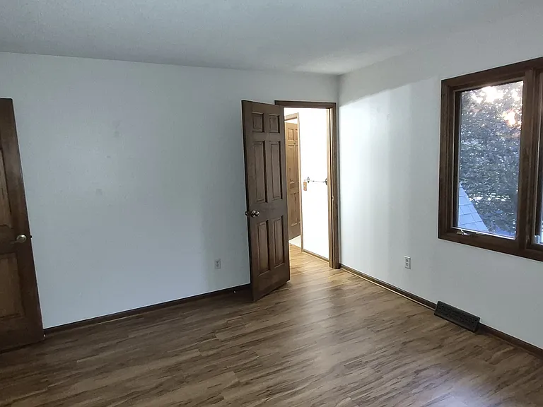 26755 Heatherford Dr — Photo 22