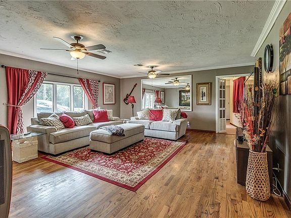 2nd image of 2938 NE Orlie Dr
