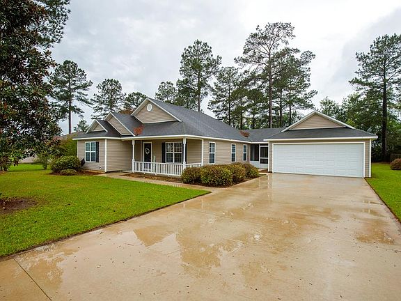2nd image of 5636 Emily Ln