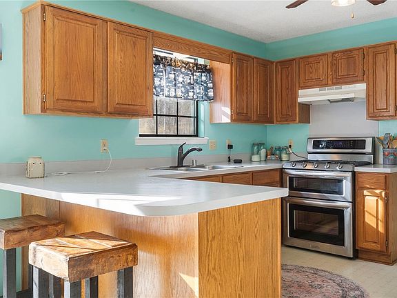 5th image of 10035 Beaver Ln