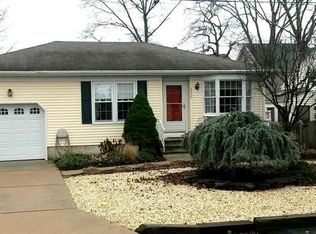 2230 Middle Ave, Point Pleasant Beach, NJ 08742