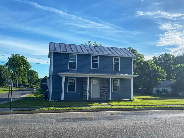 227 E Lee St Unit B, Broadway, VA 22815