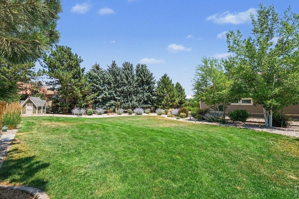 7330 Silvermoon Ln