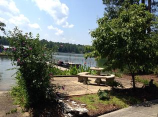 96 King Fish Dr, Eclectic, AL 36024