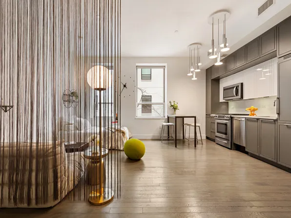 416 West 52nd Street image 1 of 11