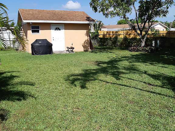 4th image of 10251 Fairway Heights Blvd