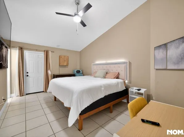 293 Chicago Woods Cir, Orlando, FL