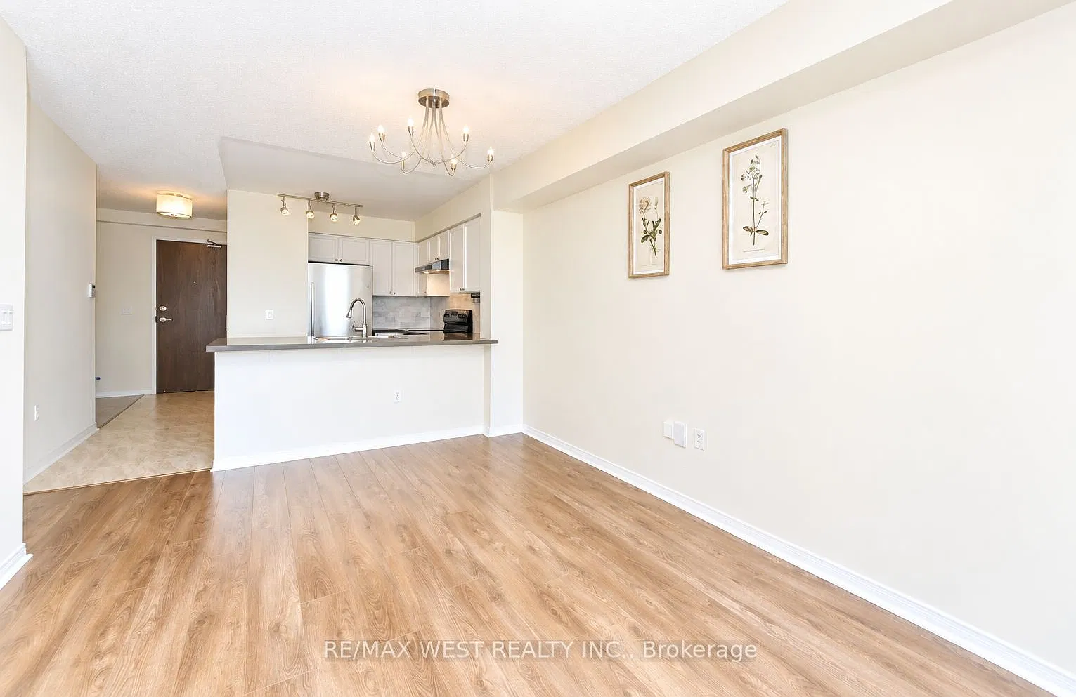 2 bed, $2,550 — Photo 4