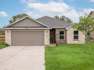 6106 Stoney Brook Dr, Angleton, TX 77515