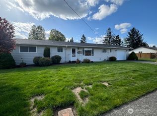 465 S Division St, Buckley, WA 98321