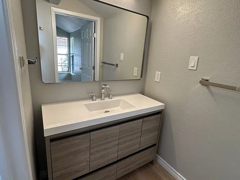12101 Scissortail Dr — Photo 15