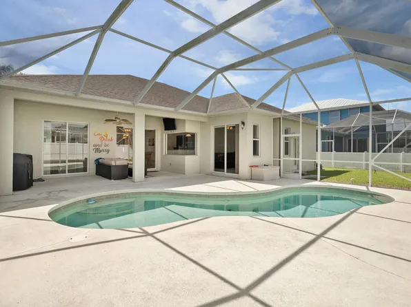 2270 NW Windemere Drive, Jensen Beach, FL 34957