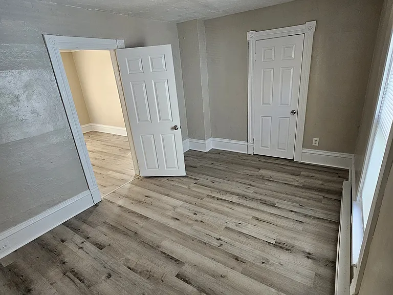 248 Broadhead Ave — Photo 6