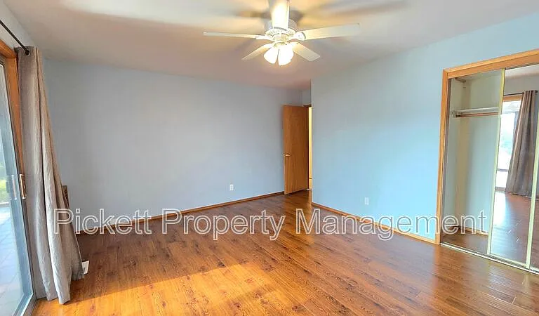 8671 Silverdale Way NW — Photo 15