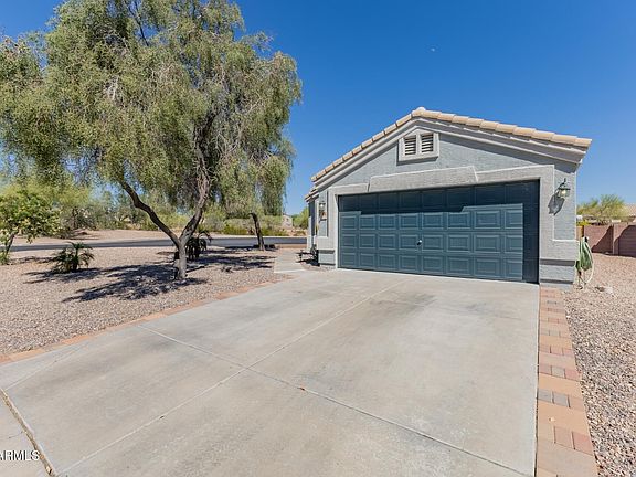 4th image of 993 S 239TH Drive