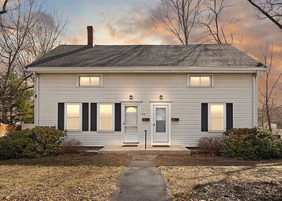 1st image of 818 Main St