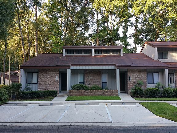 2nd image of 3923 NW 29th Ln