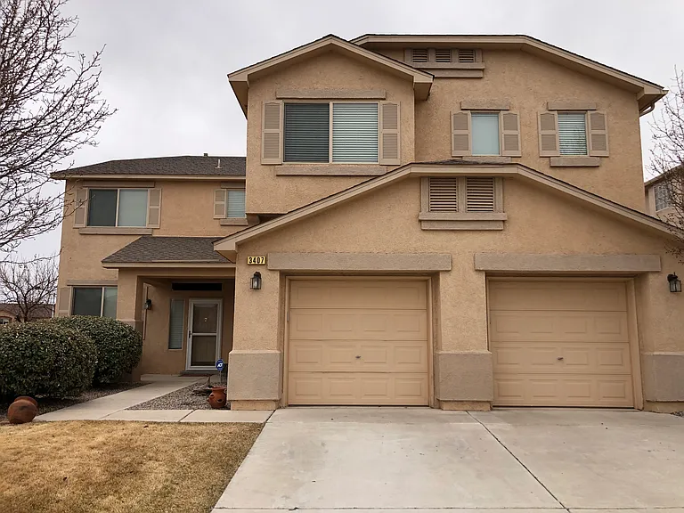 3407 Joshua Tree Dr NE — Photo 1