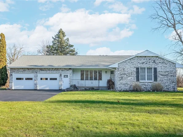 2324 Pratt Rd, Corfu, NY 14036