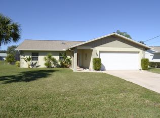 5 Floyd Ct, Palm Coast, FL 32137