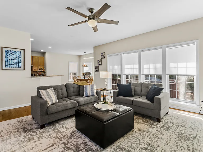 8 Bentley Way — Photo 11