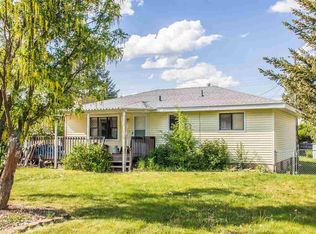 123 N Holiday Ct, Greenacres, WA 99016