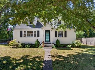 473 Foster Rd, Tewksbury, MA 01876