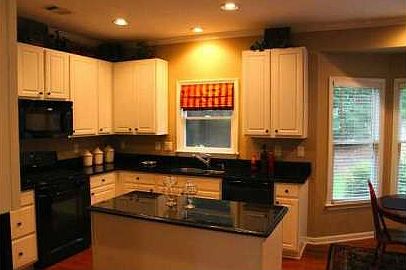 4th image of 4925 Durley Ln SE