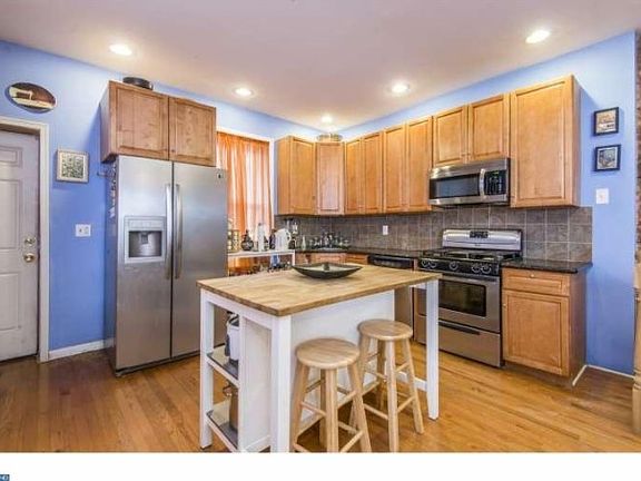 5th image of 29 W Pomona St