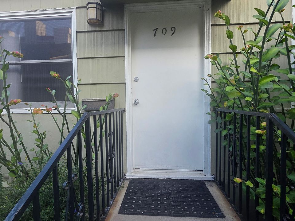 1st image of 709 Missouri St