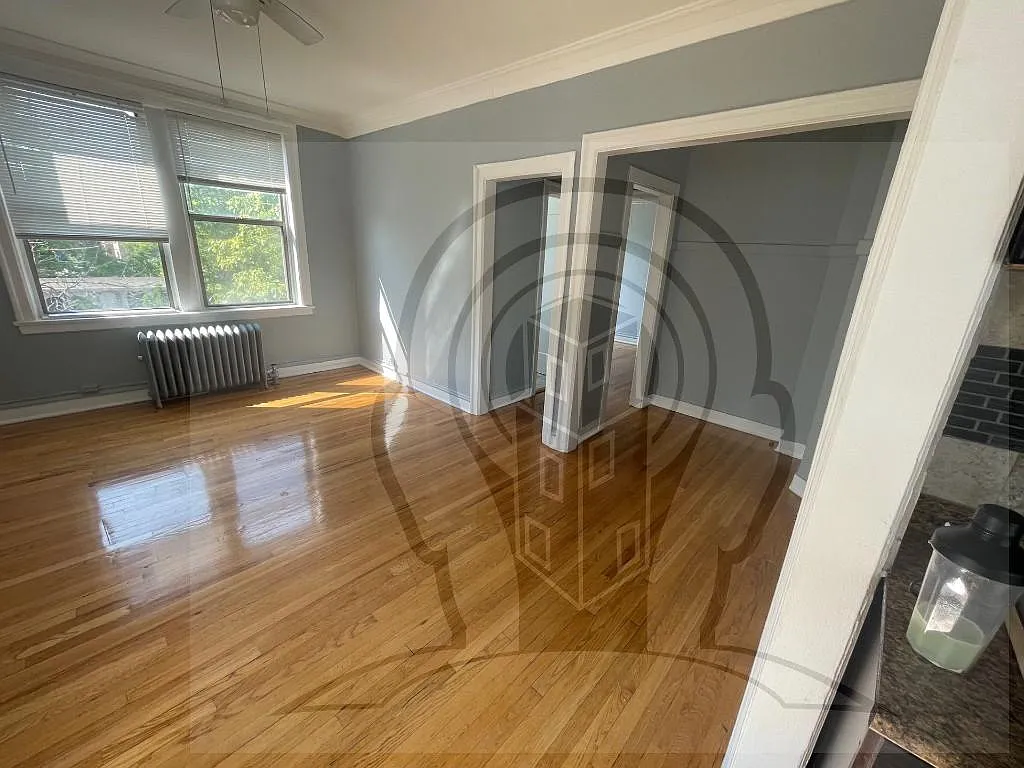 1 bed, 1.0 bath, $1,400 — Photo 4