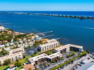 890 N Federal Hwy APT 208, Lantana, FL 33462