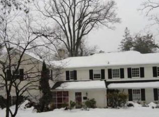 1451 County Line Rd, Bryn Mawr, PA 19010