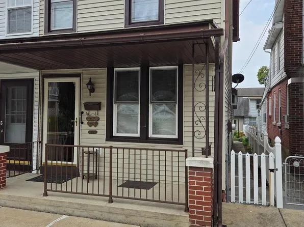 44 Canal St, Lebanon, PA 17046