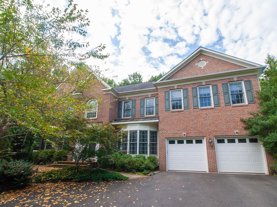 1st image of 6303 Walden Woods Ct