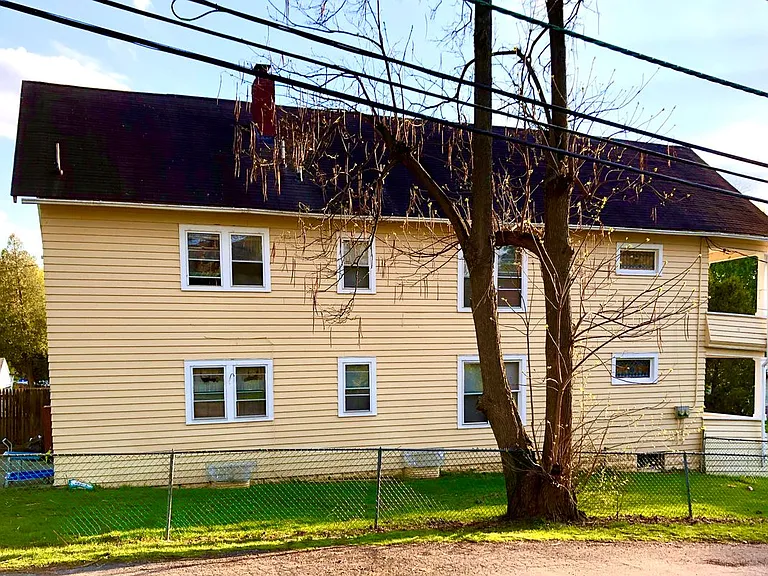 50 Pinewood Ave #2 — Photo 2