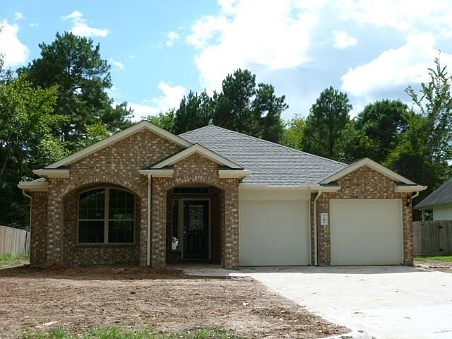 1st image of 12913 Victoria Regina Dr