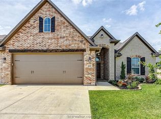4011 Lodge Creek Ct, College Station, TX 77845