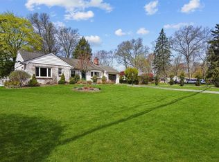 98 Western Hwy, West Nyack, NY 10994