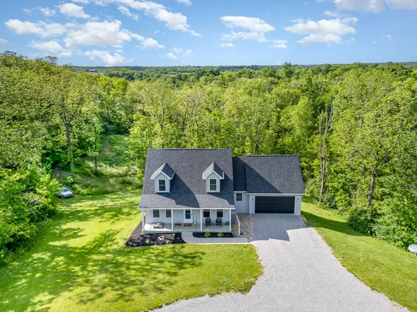 1500 Heathen Ridge Rd, Crittenden, KY 41030