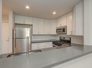 2222 S Marvin Ave #302B, Los Angeles, CA 90016