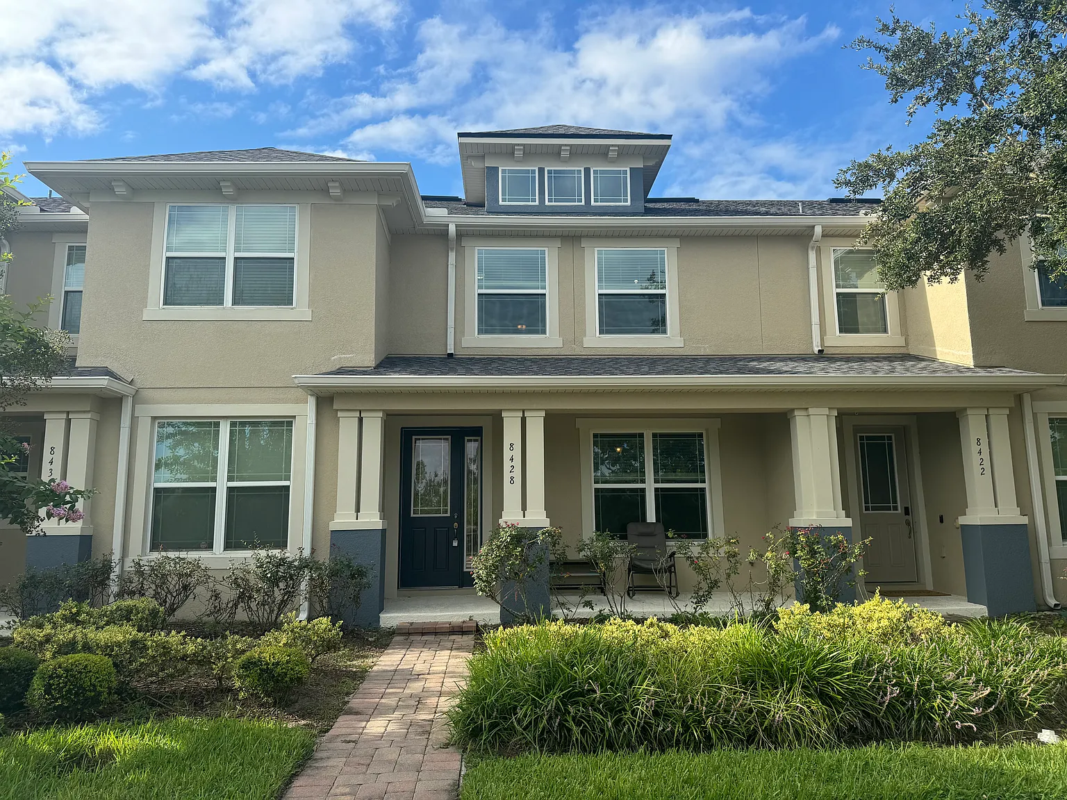 3 bed, 1580 sqft, $2,800 — Photo 1