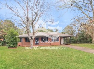 142 Briardale Ave, Warner Robins, GA 31093